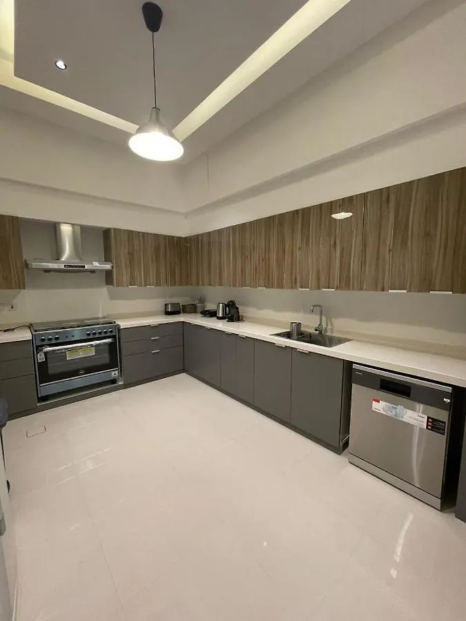 شقة من غرفتين نوم وصاله وبلكونه في فيلاخاصه Apartment Riyadh 0*,  Saudi Arabia