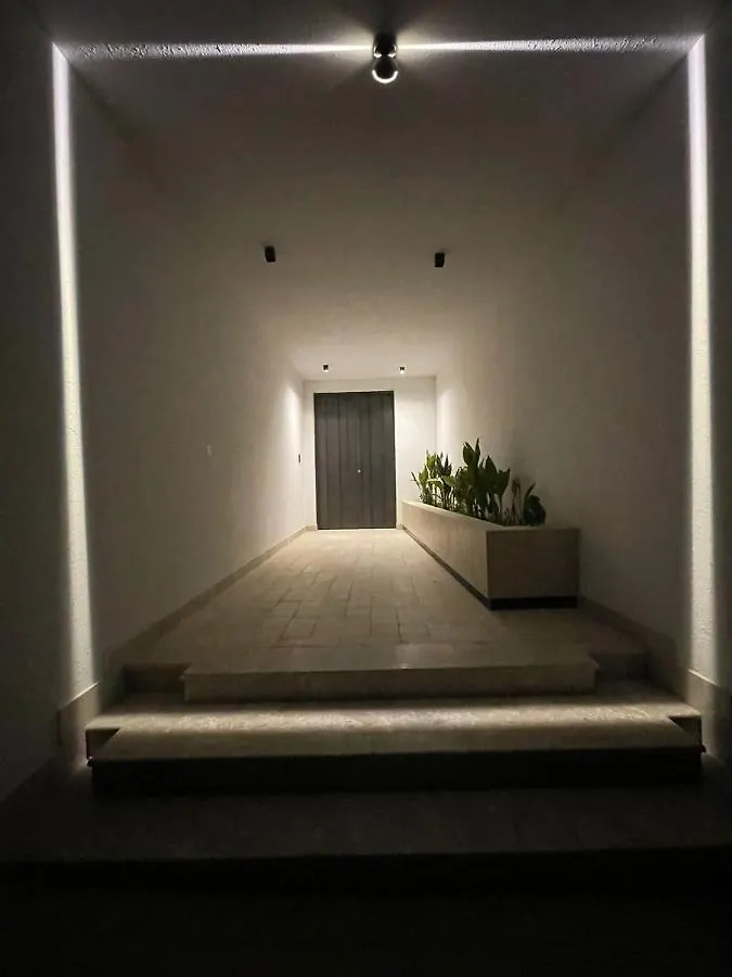 شقة من غرفتين نوم وصاله وبلكونه في فيلاخاصه Apartment Riyadh